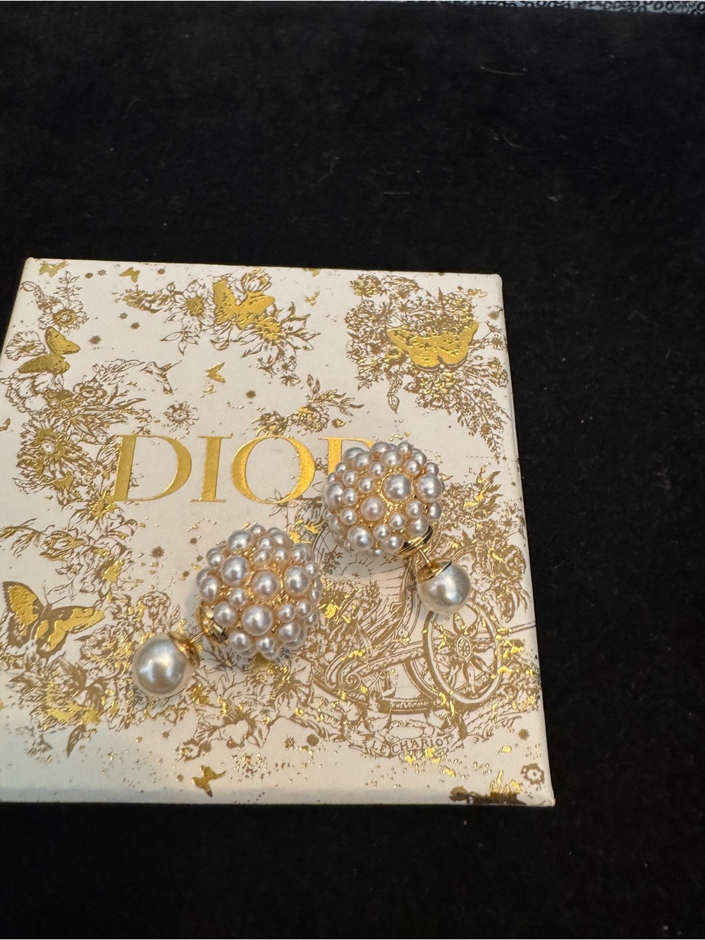 Dior Gold-Tone Cluster Pearl Drop Earrings
